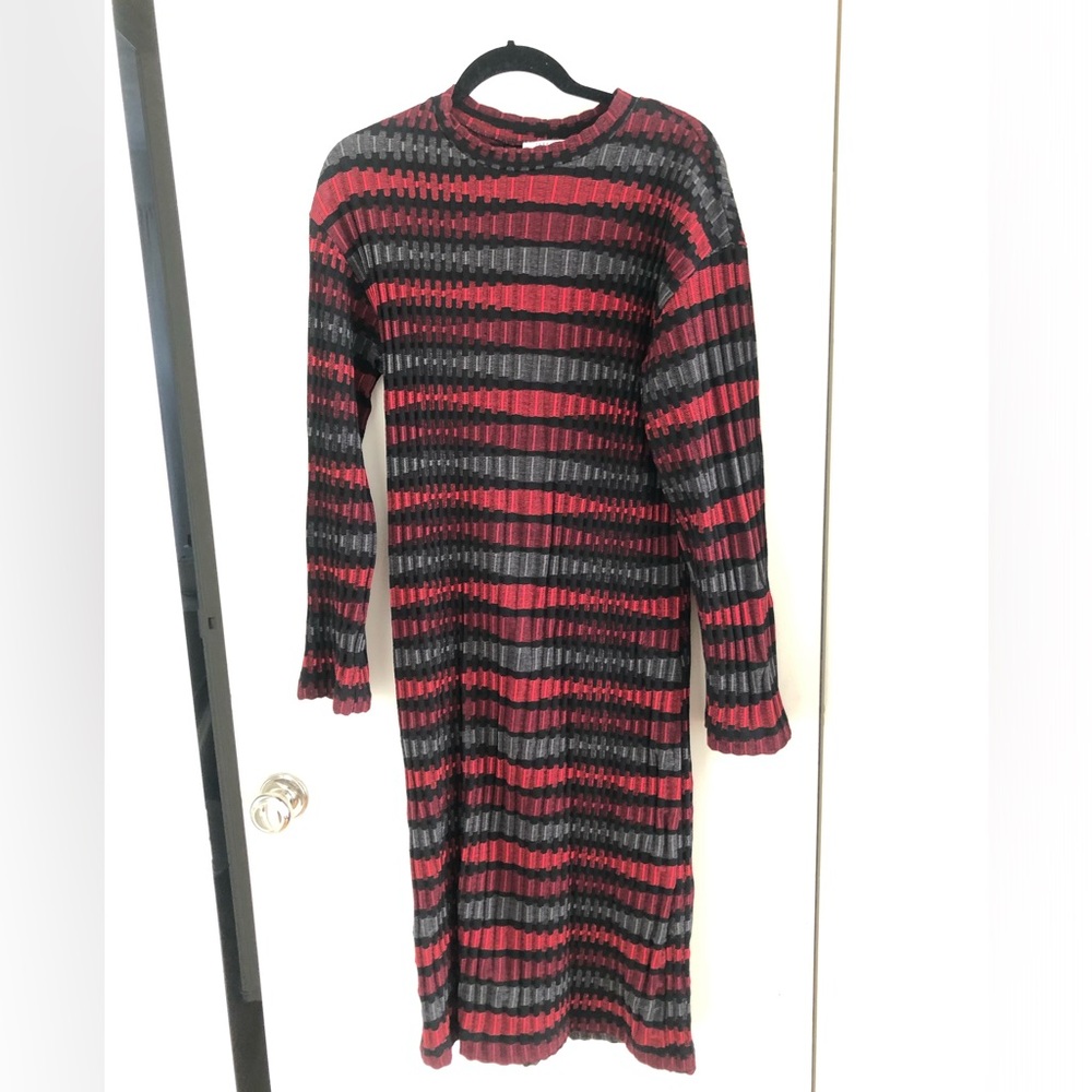 Zara Striped Red and Black midi Knit Dress